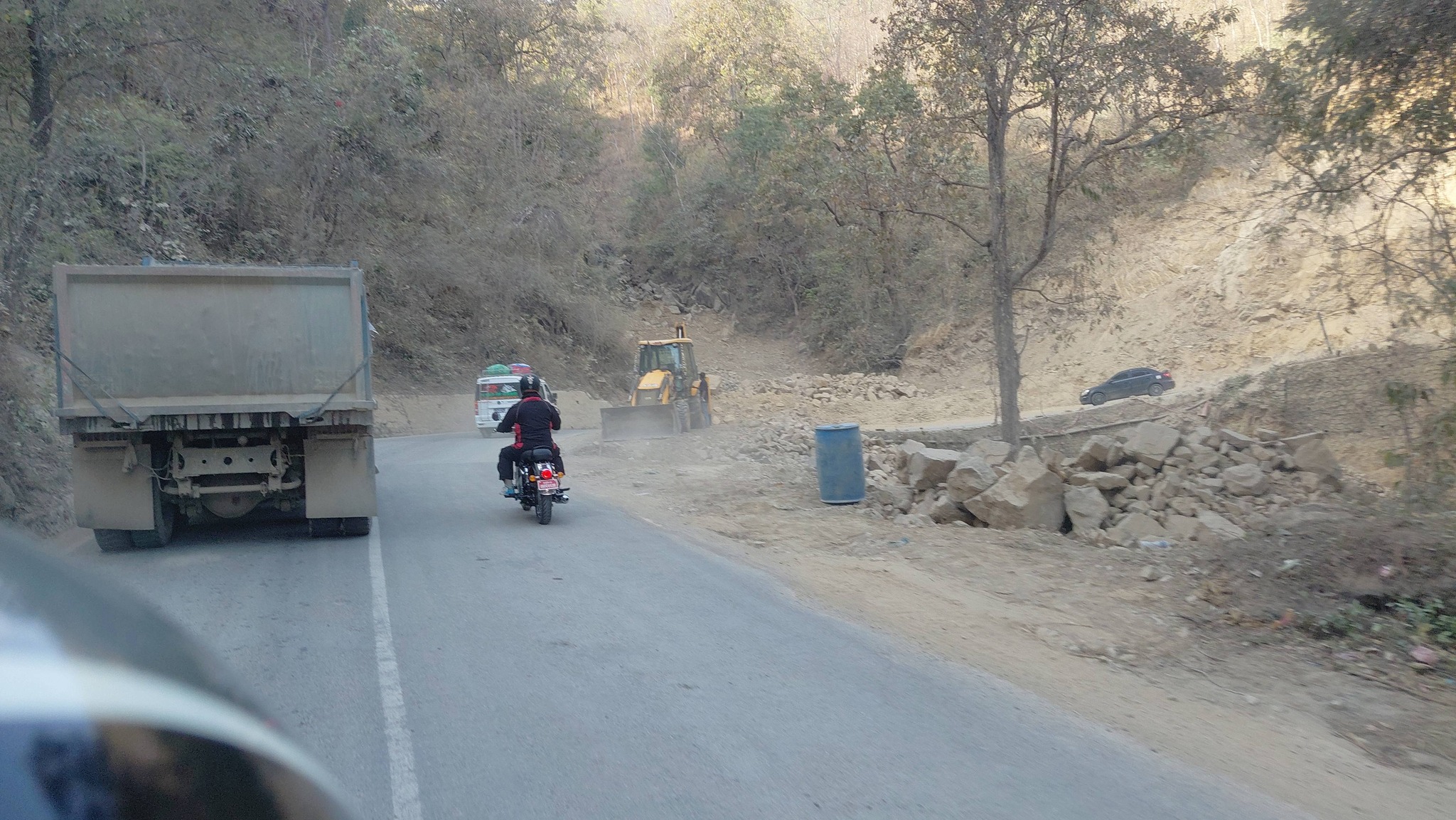 घोराही–लमही सडक विस्तारमा २० करोडभन्दा बढी खर्च